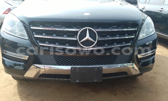 Ra Àlòkù Mercedes-Benz ML–Class Black Ọkọ̀ in Cotonou ni Benin Ra Àlòkù Mercedes-Benz ML–Class Black Ọkọ̀ in Cotonou ni Benin