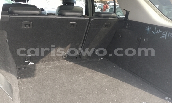 Acheter Occasion Voiture Mercedes-Benz ML–Class Blanc à Cotonou, Benin Acheter Occasion Voiture Mercedes-Benz ML–Class Blanc à Cotonou, Benin