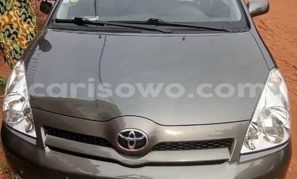 Sayi Na hannu Toyota Corolla Black Mota in Abomey Calavi a Benin Sayi Na hannu Toyota Corolla Black Mota in Abomey Calavi a Benin