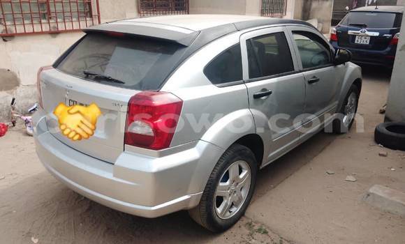 Sayi Na hannu Dodge Caliber Sauran Mota in Abomey Calavi a Benin Sayi Na hannu Dodge Caliber Sauran Mota in Abomey Calavi a Benin