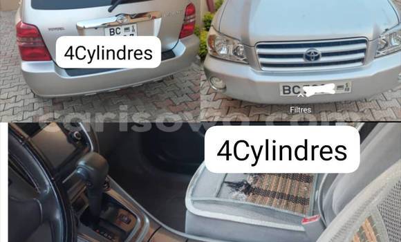 Acheter Occasion Voiture Toyota Highlander Autre à Abomey Calavi, Benin Acheter Occasion Voiture Toyota Highlander Autre à Abomey Calavi, Benin