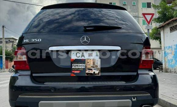 Sayi Na hannu Mercedes-Benz ML–Class Black Mota in Cotonou a Benin Sayi Na hannu Mercedes-Benz ML–Class Black Mota in Cotonou a Benin