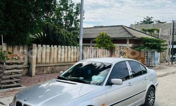 Sayi Na hannu BMW E9 Sauran Mota in Abomey Calavi a Benin