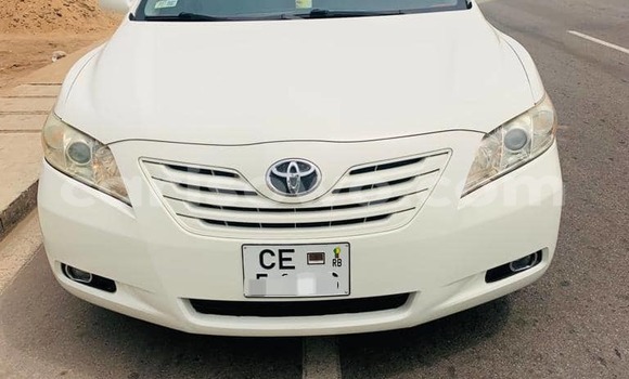 Acheter Occasion Voiture Toyota Camry Blanc à Abomey Calavi, Benin Acheter Occasion Voiture Toyota Camry Blanc à Abomey Calavi, Benin