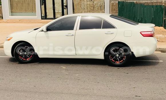 Acheter Occasion Voiture Toyota Camry Blanc à Abomey Calavi, Benin Acheter Occasion Voiture Toyota Camry Blanc à Abomey Calavi, Benin