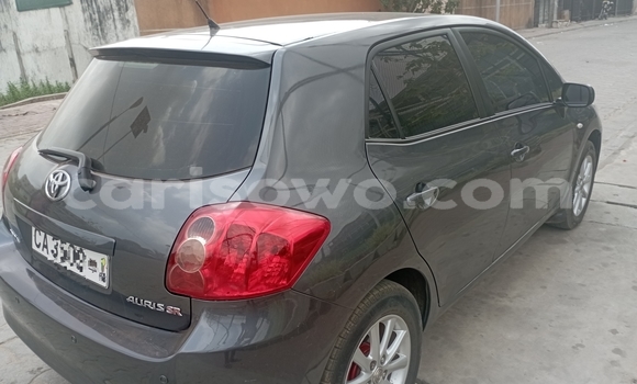 Ra Àlòkù Toyota Auris Silver Ọkọ̀ in Cotonou ni Benin Ra Àlòkù Toyota Auris Silver Ọkọ̀ in Cotonou ni Benin