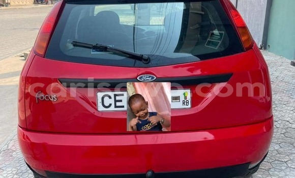 Acheter Occasion Voiture Ford Focus Rouge à Cotonou, Benin Acheter Occasion Voiture Ford Focus Rouge à Cotonou, Benin