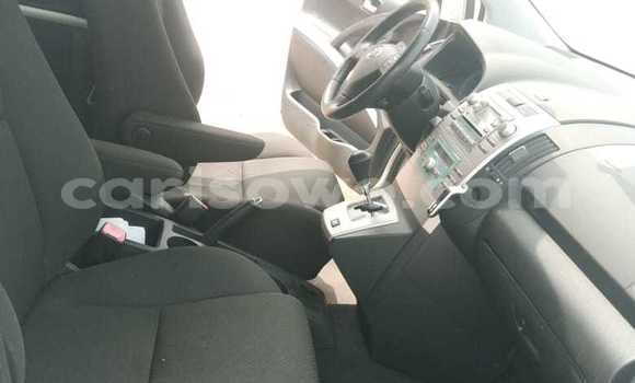 Ra Àlòkù Toyota Corolla Verso Silver Ọkọ̀ in Cotonou ni Benin Ra Àlòkù Toyota Corolla Verso Silver Ọkọ̀ in Cotonou ni Benin