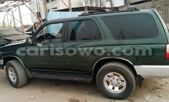 Ra Àlòkù Toyota 4Runner Alawọ ewe Ọkọ̀ in Cotonou ni Benin Ra Àlòkù Toyota 4Runner Alawọ ewe Ọkọ̀ in Cotonou ni Benin