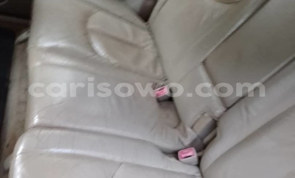 Ra Àlòkù Lexus RX 300 Silver Ọkọ̀ in Cotonou ni Benin Ra Àlòkù Lexus RX 300 Silver Ọkọ̀ in Cotonou ni Benin