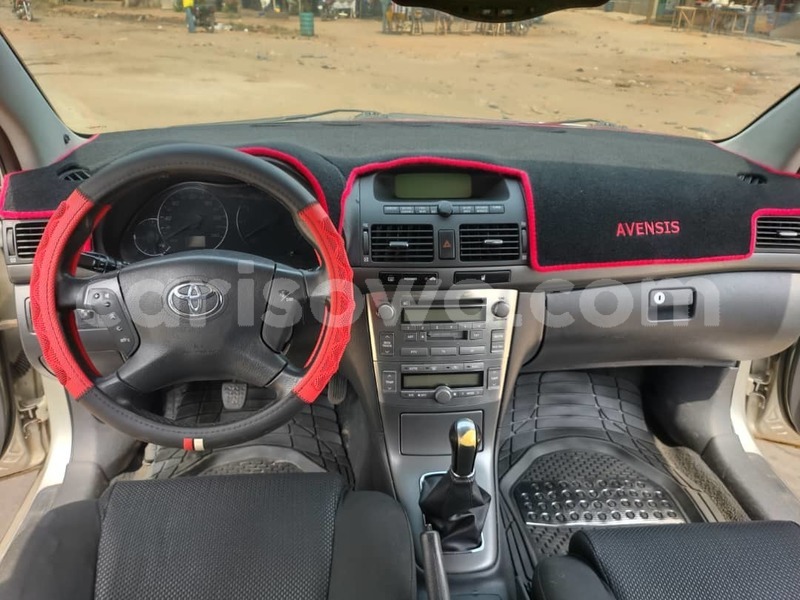 Big with watermark toyota avensis benin cotonou 18633