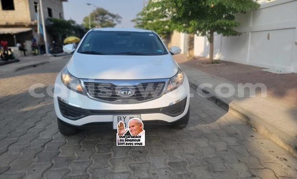 Ra Àlòkù Kia Sportage Silver Ọkọ̀ in Cotonou ni Benin Ra Àlòkù Kia Sportage Silver Ọkọ̀ in Cotonou ni Benin