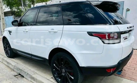 Sayi Na hannu Range Rover Range Rover White Mota in Cotonou a Benin Sayi Na hannu Range Rover Range Rover White Mota in Cotonou a Benin