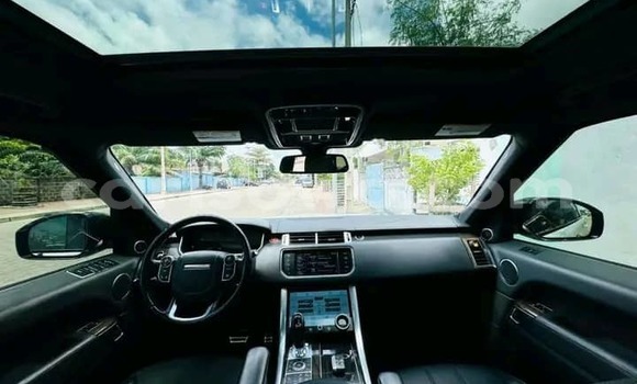Sayi Na hannu Range Rover Range Rover White Mota in Cotonou a Benin Sayi Na hannu Range Rover Range Rover White Mota in Cotonou a Benin