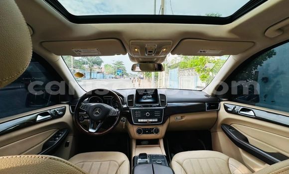 Acheter Occasion Voiture Mercedes-Benz GLE Coupe Gris à Cotonou, Benin Acheter Occasion Voiture Mercedes-Benz GLE Coupe Gris à Cotonou, Benin