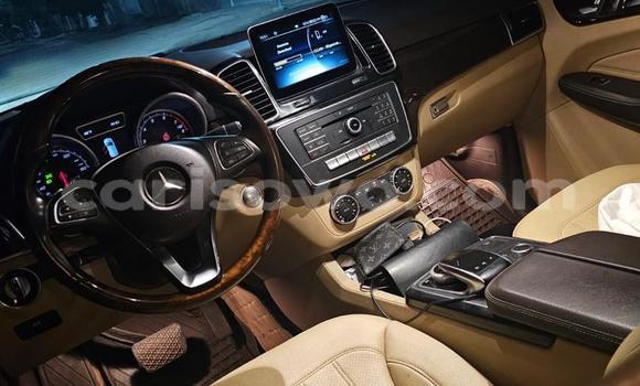 Acheter Occasion Voiture Mercedes-Benz GLE Coupe Gris à Cotonou, Benin Acheter Occasion Voiture Mercedes-Benz GLE Coupe Gris à Cotonou, Benin