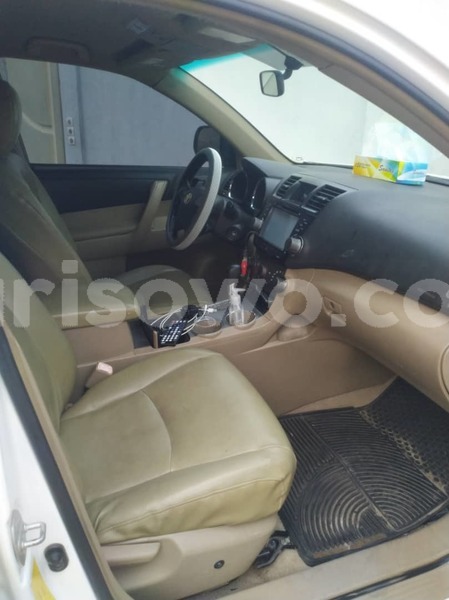 Big with watermark toyota highlander benin cotonou 18663