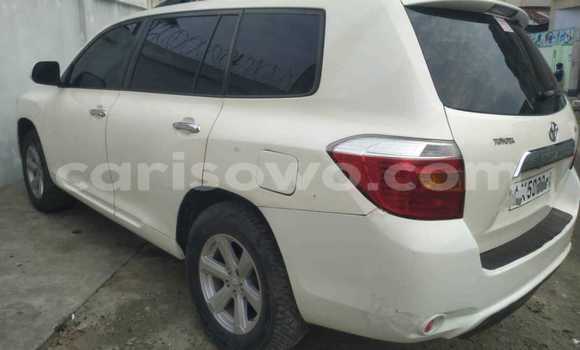 Buy Used Toyota Highlander White Car in Cotonou in Benign Buy Used Toyota Highlander White Car in Cotonou in Benign