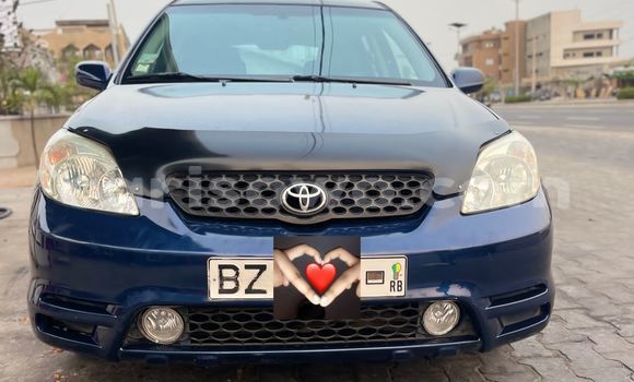 Buy Used Toyota Matrix Blue Car in Cotonou in Benign