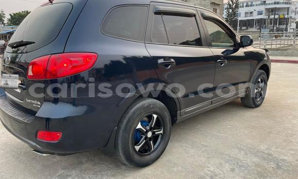 Ra Àlòkù Hyundai Santa Fe Black Ọkọ̀ in Cotonou ni Benin