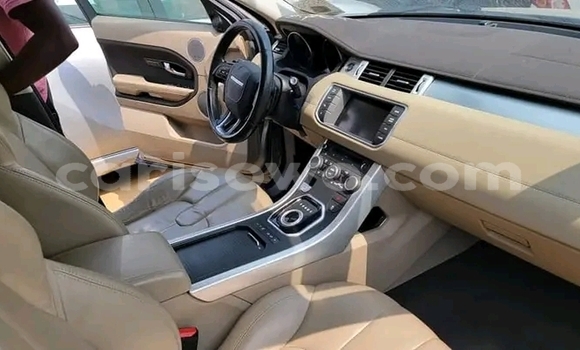 Acheter Occasion Voiture Range Rover Range Rover Marron à Porto Novo, Benin Acheter Occasion Voiture Range Rover Range Rover Marron à Porto Novo, Benin