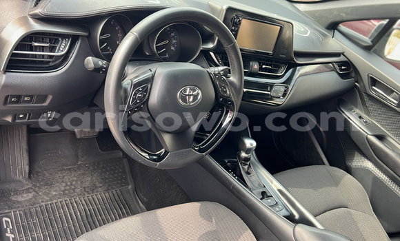 Acheter Occasion Voiture Toyota C-HR Gris à Porto Novo, Benin Acheter Occasion Voiture Toyota C-HR Gris à Porto Novo, Benin