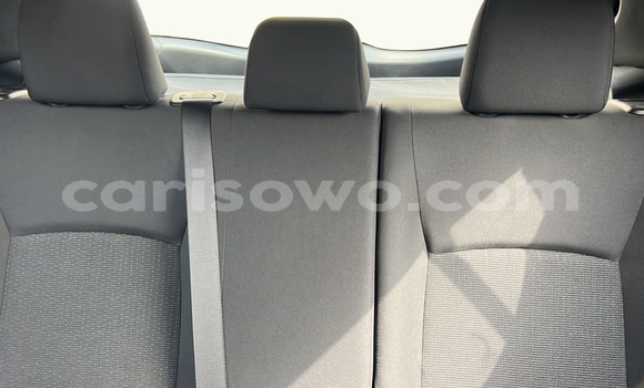 Acheter Occasion Voiture Toyota C-HR Gris à Porto Novo, Benin Acheter Occasion Voiture Toyota C-HR Gris à Porto Novo, Benin