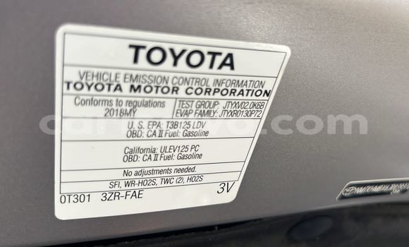 Ra Àlòkù Toyota C-HR Silver Ọkọ̀ in Cotonou ni Benin Ra Àlòkù Toyota C-HR Silver Ọkọ̀ in Cotonou ni Benin