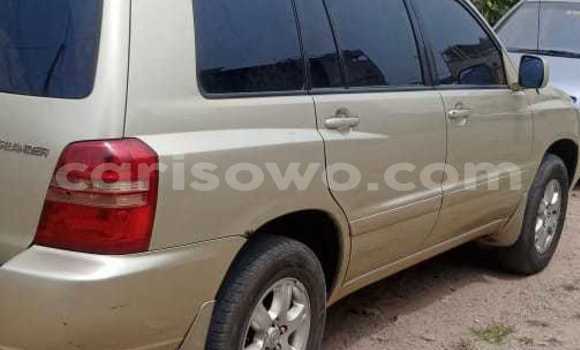 Ra Àlòkù Toyota Highlander Silver Ọkọ̀ in Cotonou ni Benin Ra Àlòkù Toyota Highlander Silver Ọkọ̀ in Cotonou ni Benin