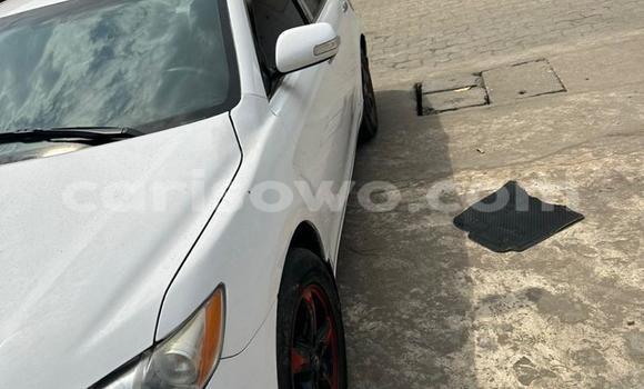 Ra Àlòkù Toyota Camry Silver Ọkọ̀ in Cotonou ni Benin Ra Àlòkù Toyota Camry Silver Ọkọ̀ in Cotonou ni Benin