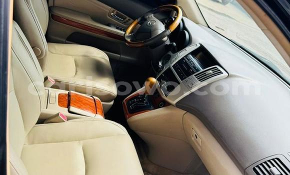 Sayi Na hannu Lexus RX 330 Black Mota in Cotonou a Benin Sayi Na hannu Lexus RX 330 Black Mota in Cotonou a Benin