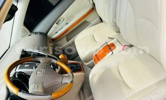 Sayi Na hannu Lexus RX 330 Black Mota in Cotonou a Benin Sayi Na hannu Lexus RX 330 Black Mota in Cotonou a Benin