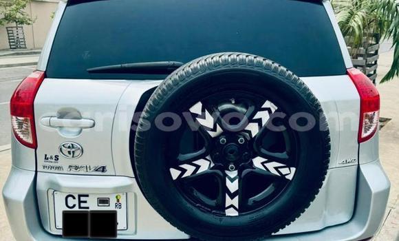 Acheter Occasion Voiture Toyota RAV4 Autre à Cotonou, Benin Acheter Occasion Voiture Toyota RAV4 Autre à Cotonou, Benin