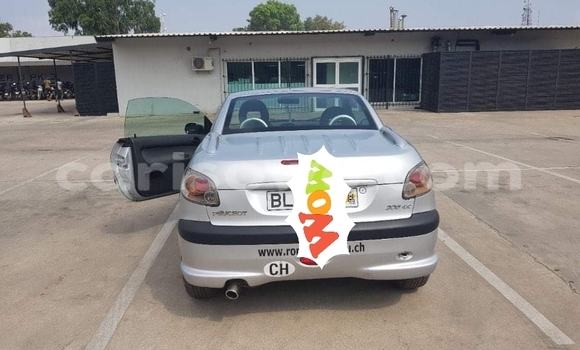 Sayi Na hannu Peugeot 206 Azurfa Mota in Cotonou a Benin Sayi Na hannu Peugeot 206 Azurfa Mota in Cotonou a Benin