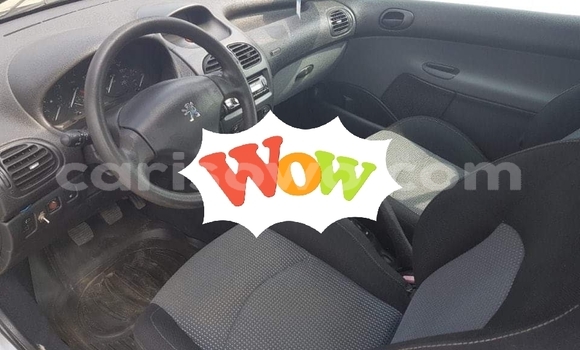 Sayi Na hannu Peugeot 206 Azurfa Mota in Cotonou a Benin Sayi Na hannu Peugeot 206 Azurfa Mota in Cotonou a Benin