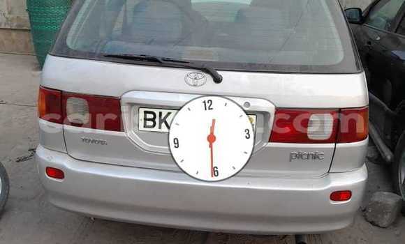 Acheter Occasion Voiture Toyota Picnic Autre à Abomey Calavi, Benin