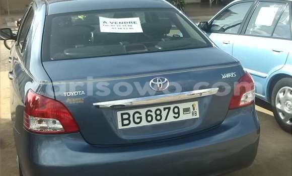 Ra Àlòkù Toyota Yaris Blue Ọkọ̀ in Cotonou ni Benin Ra Àlòkù Toyota Yaris Blue Ọkọ̀ in Cotonou ni Benin