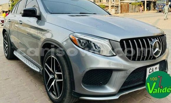 Sayi Na hannu Mercedes-Benz GLE Sauran Mota in Cotonou a Benin