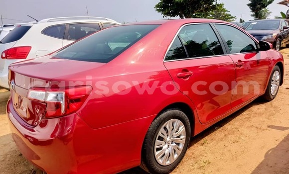 Sayi Na hannu Toyota Camry Red Mota in Cotonou a Benin Sayi Na hannu Toyota Camry Red Mota in Cotonou a Benin