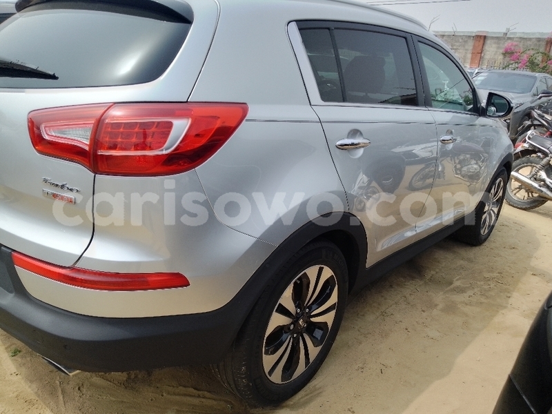 Big with watermark kia sportage benin cotonou 18762