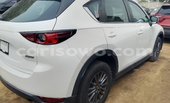 Ra Àlòkù Mazda CX-5 funfun Ọkọ̀ in Cotonou ni Benin Ra Àlòkù Mazda CX-5 funfun Ọkọ̀ in Cotonou ni Benin