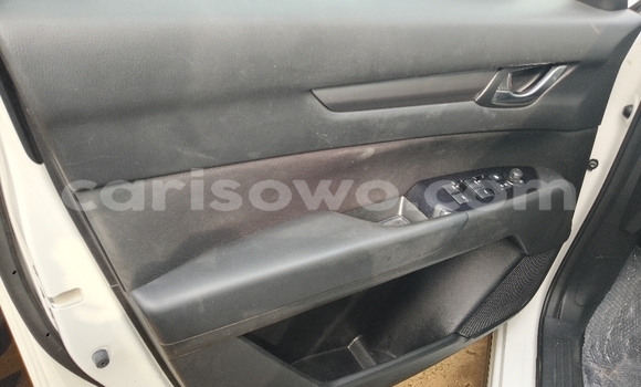 Ra Àlòkù Mazda CX-5 funfun Ọkọ̀ in Cotonou ni Benin Ra Àlòkù Mazda CX-5 funfun Ọkọ̀ in Cotonou ni Benin