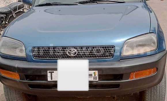 Buy Used Toyota RAV4 Blue Car in Cotonou in Benign