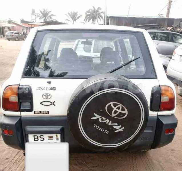 Big with watermark toyota rav4 benin cotonou 18780