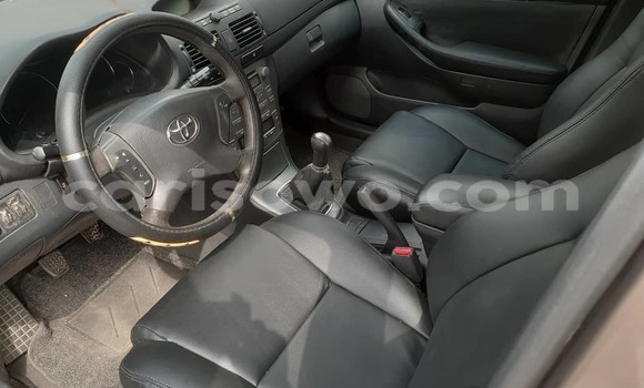 Buy Used Toyota Avensis Brown Car in Cotonou in Benign Buy Used Toyota Avensis Brown Car in Cotonou in Benign