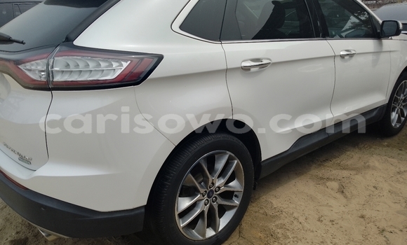 Acheter Occasion Voiture Ford Edge Blanc à Cotonou, Benin Acheter Occasion Voiture Ford Edge Blanc à Cotonou, Benin