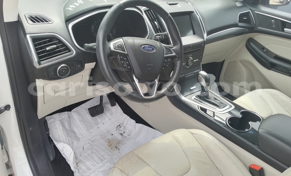 Acheter Occasion Voiture Ford Edge Blanc à Cotonou, Benin Acheter Occasion Voiture Ford Edge Blanc à Cotonou, Benin