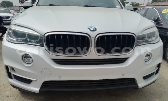 Acheter Occasion Voiture BMW X5 Blanc à Cotonou, Benin