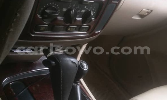 Acheter Occasion Voiture Toyota Land Cruiser Beige à Cotonou, Benin Acheter Occasion Voiture Toyota Land Cruiser Beige à Cotonou, Benin