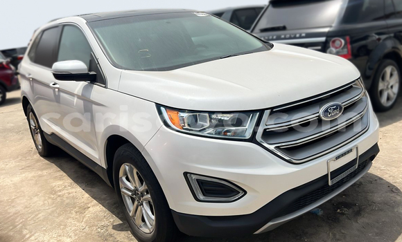 Ra Àlòkù Ford Edge funfun Ọkọ̀ in Cotonou ni Benin